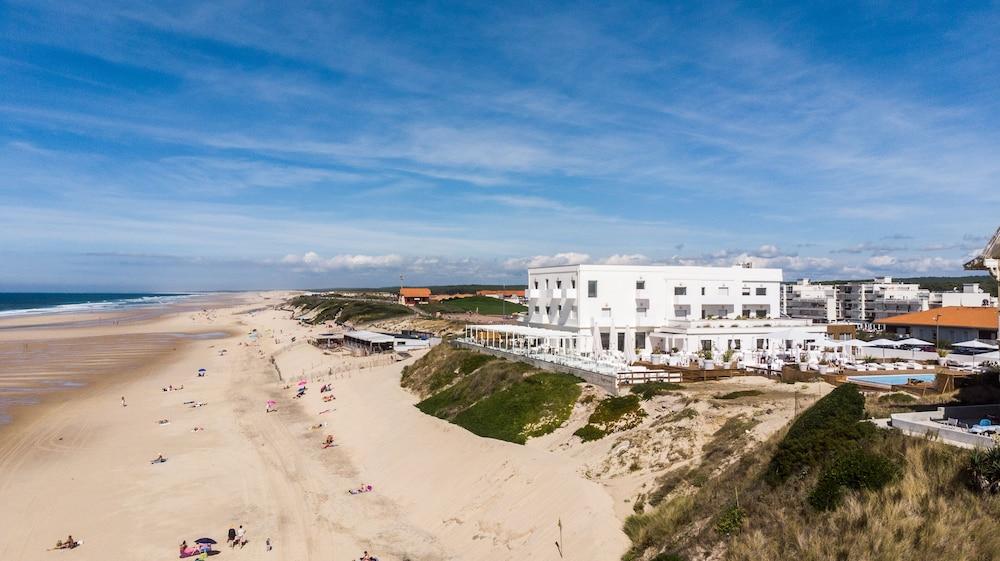 Le Grand Hotel De La Plage Бискаросс-Плаж Экстерьер фото